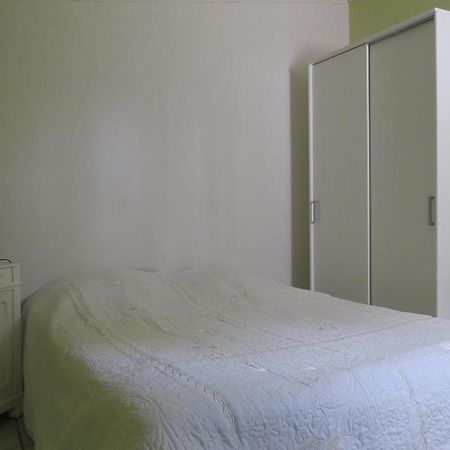 Gite A L Oree Des Bois Villa Lisse Exteriör bild
