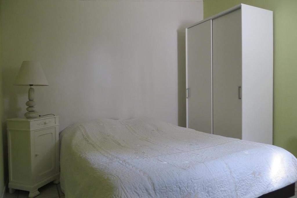 Gite A L Oree Des Bois Villa Lisse Exteriör bild
